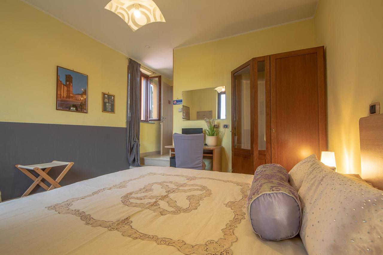 La Valle B&B アスティ エクステリア 写真