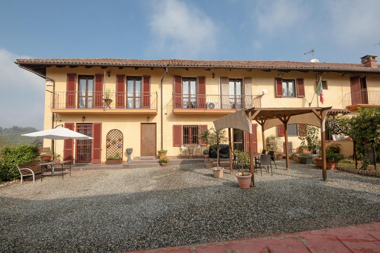 La Valle B&B アスティ エクステリア 写真